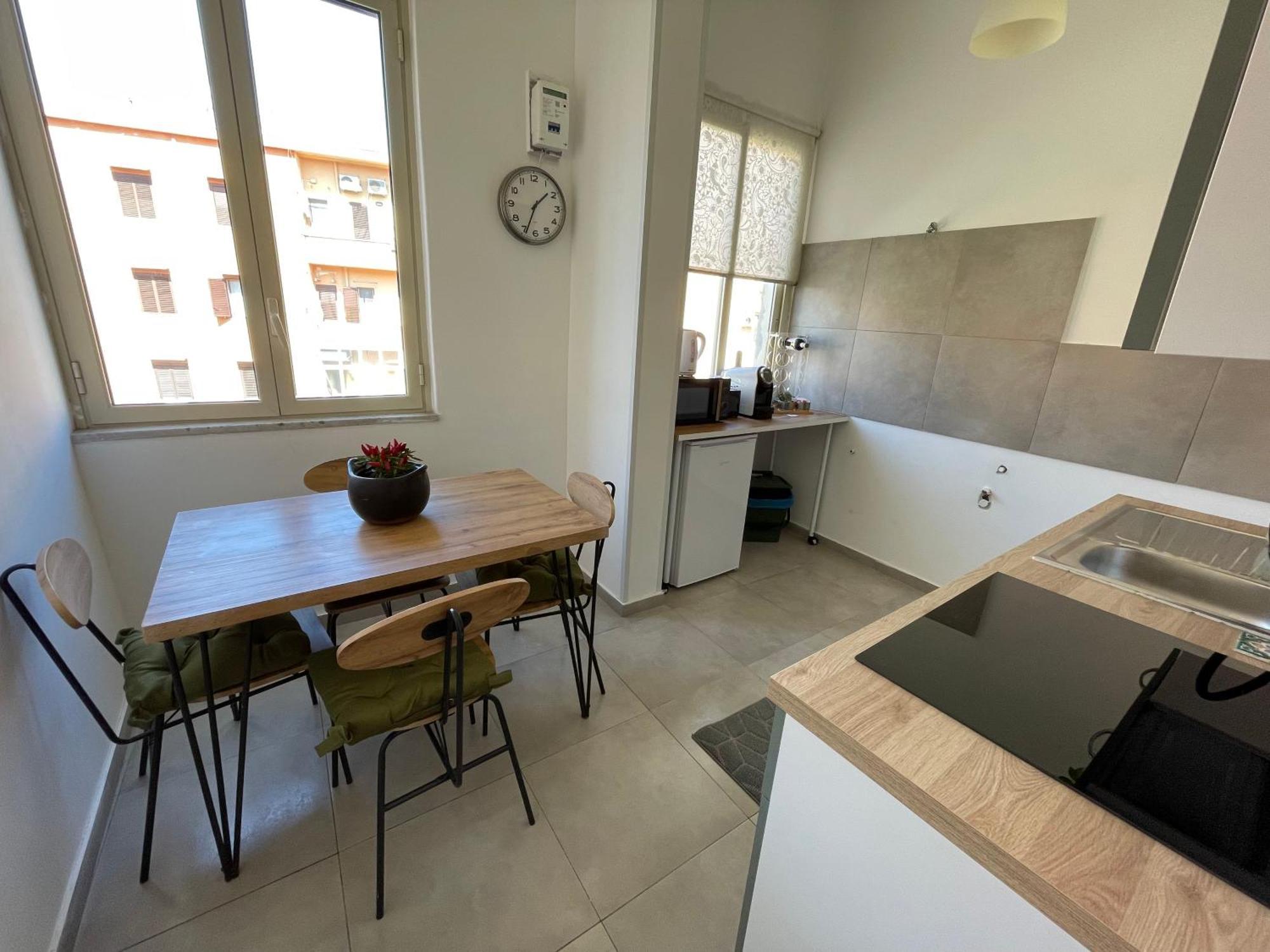 Appartamento Vicino Il Centro Palermo Exterior photo